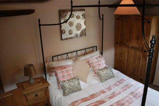 Robertsbridge Retreat At Cornhill Self Catering Apartments Pokoj fotografie